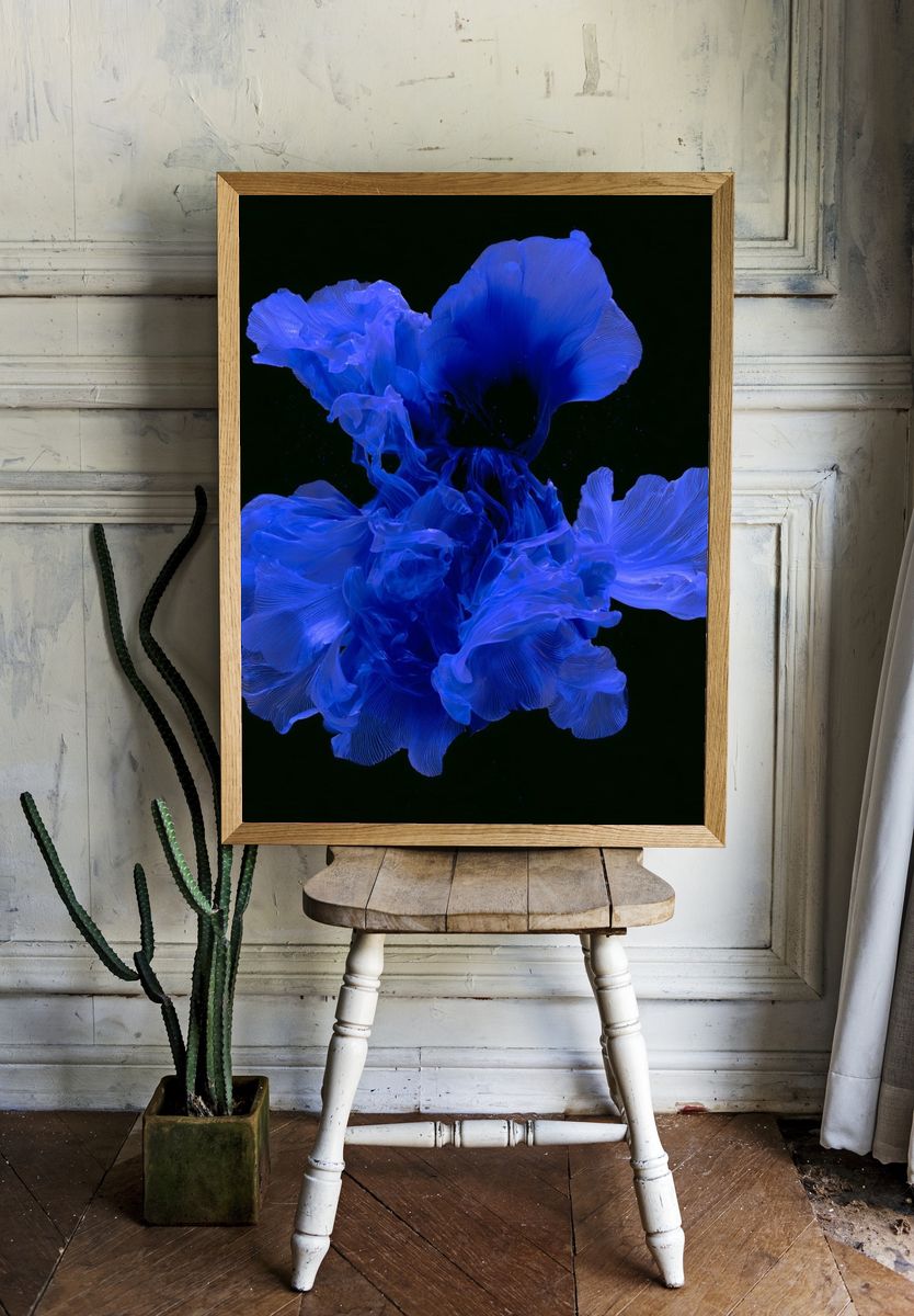Blue Floral Abstract Poster. — room view 1
