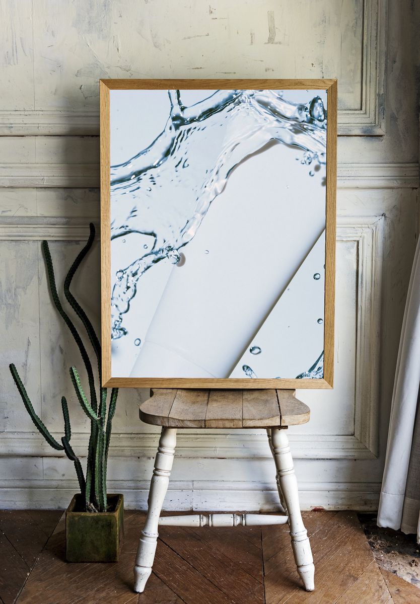 Water Splash Abstract Poster. — room view 1