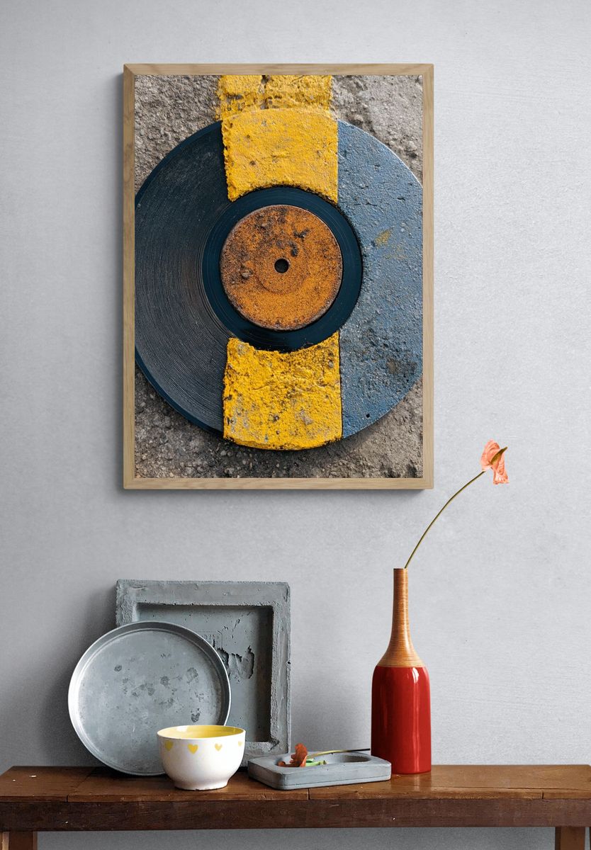 Vinyl Record Abstract Poster. — room view 3