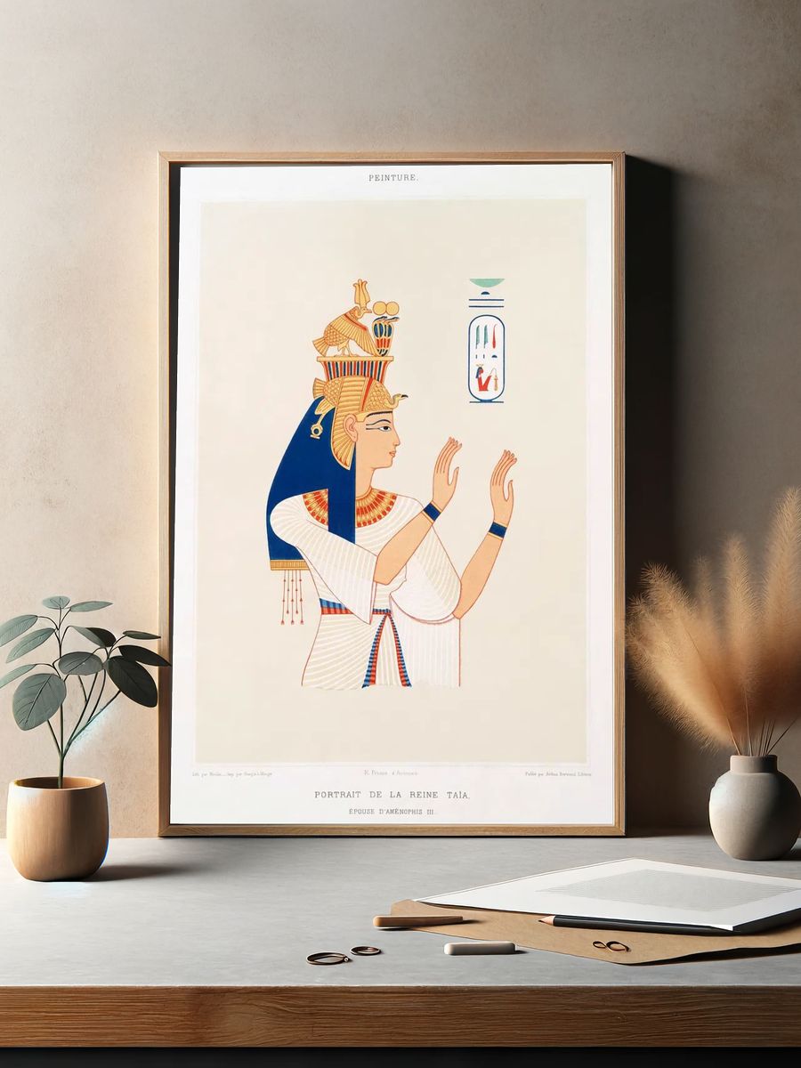 Portrait Queen Tiye, wife Amenhotep. — room view 2