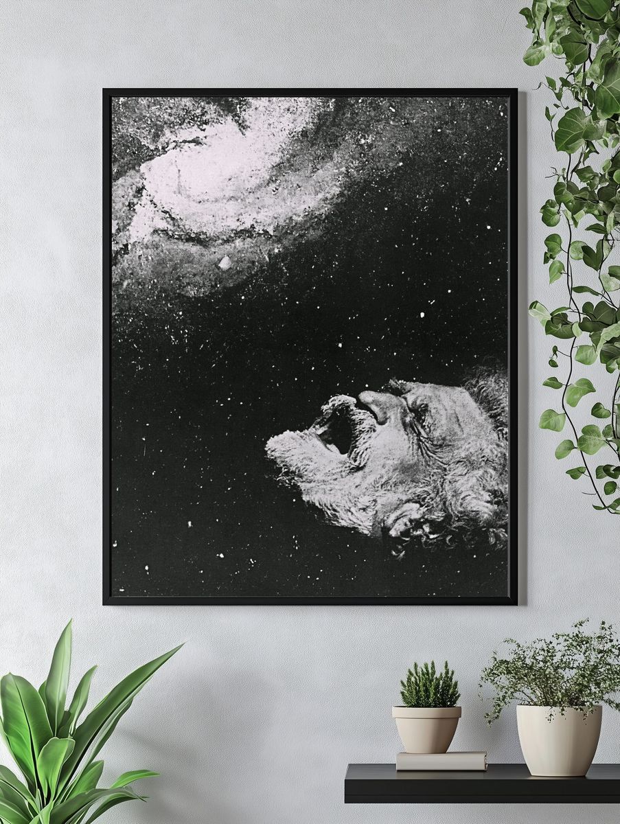 Howling Dog Black-White Poster. — room view 4