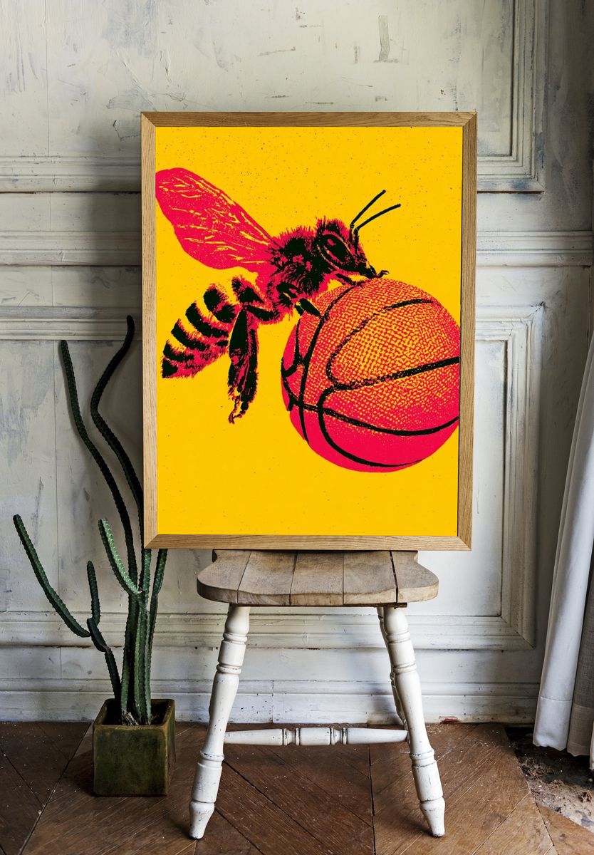 Bee on Basketball Pop Art Poster. — room view 1