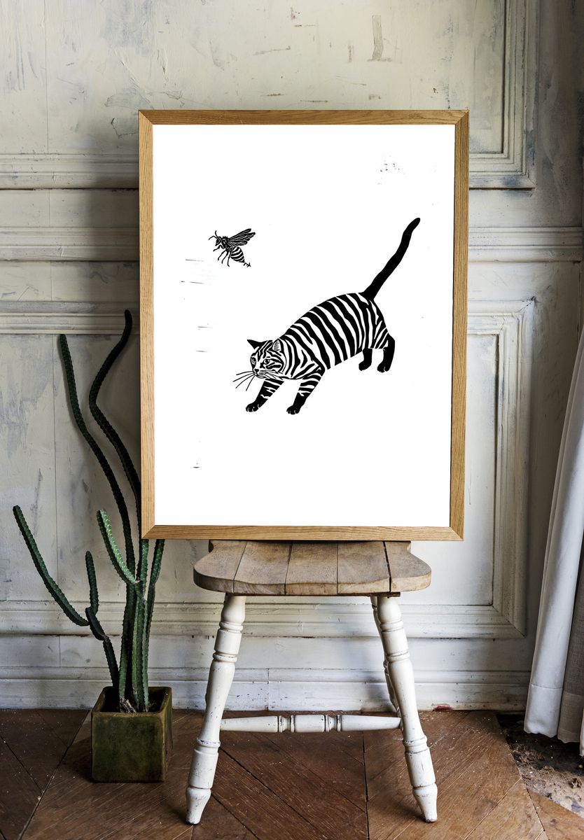 Tiger and Bee Black-White Print. — room view 1