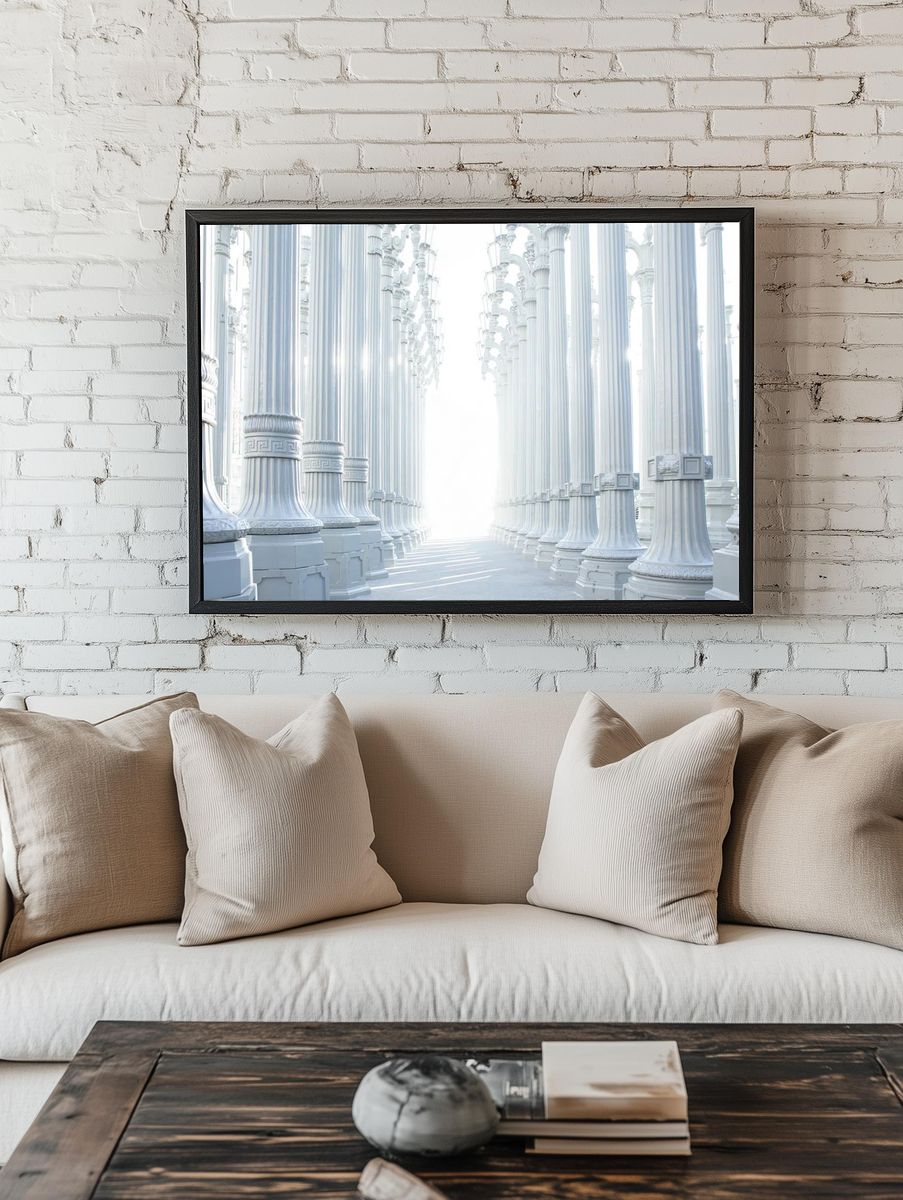 Impressive pillar white architecture central. — room view 1