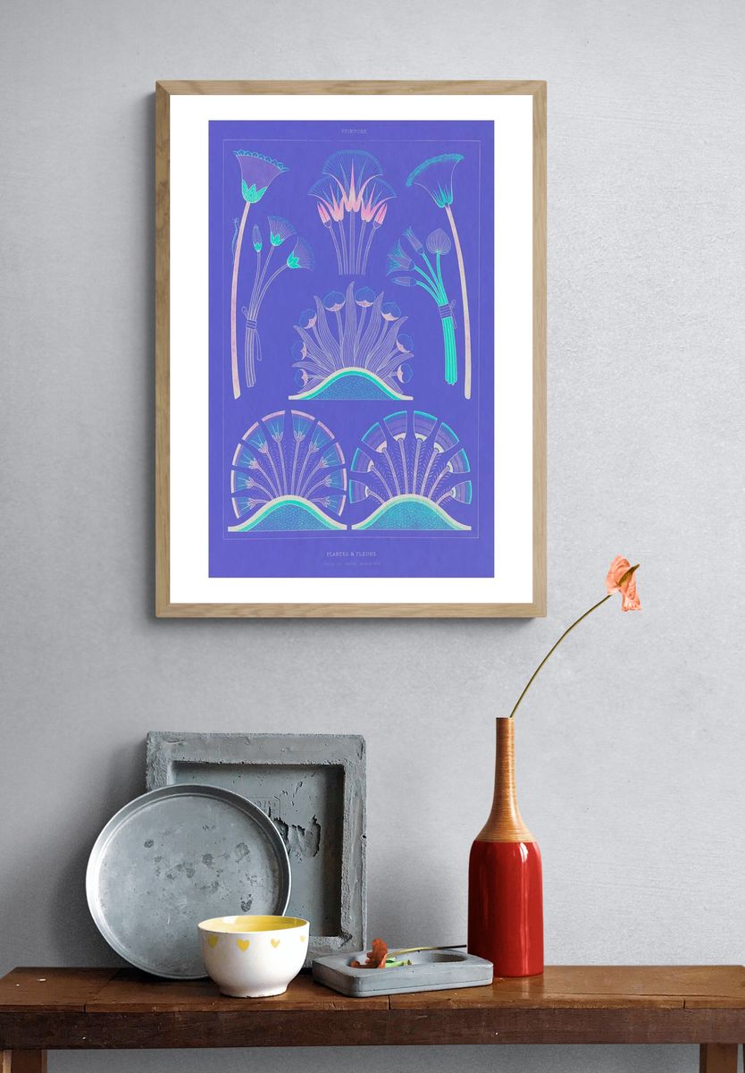 Purple Egyptian plants flowers vintage. — room view 3