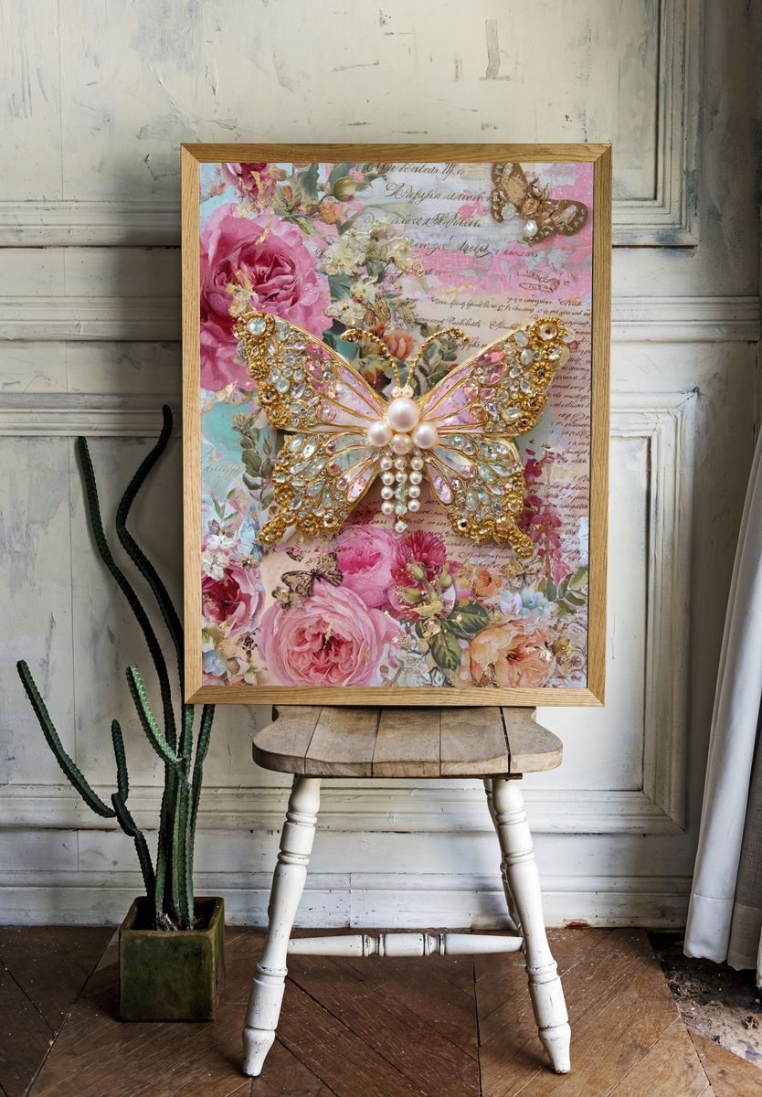 Butterfly and Floral Vintage Poster. — room view 1