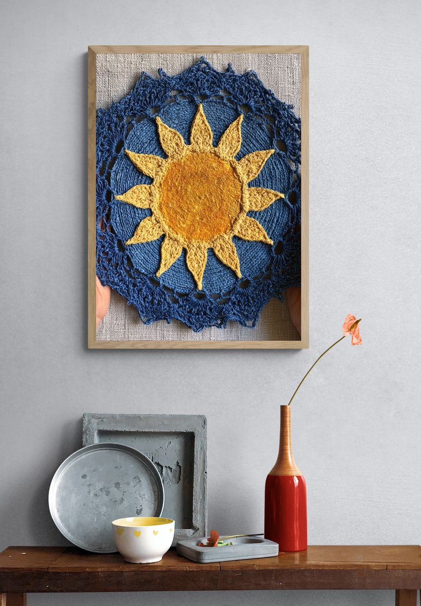 Crocheted Sun Textile Poster. — room view 3