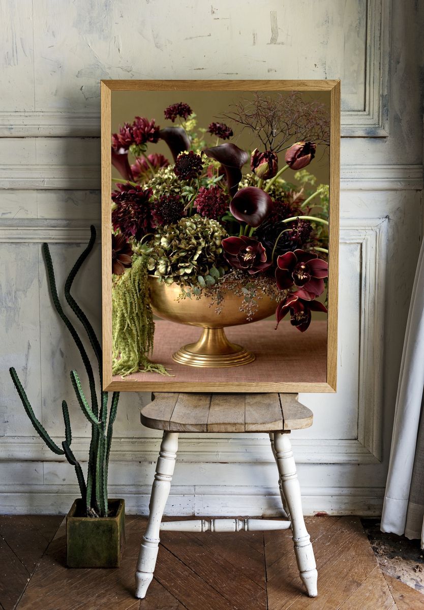 Moody Floral Arrangement Print. — room view 1