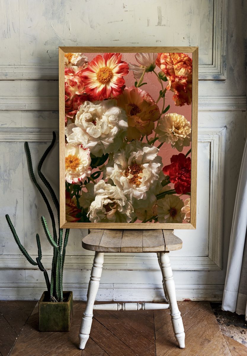 Vintage Zinnia Bouquet Print. room preview
