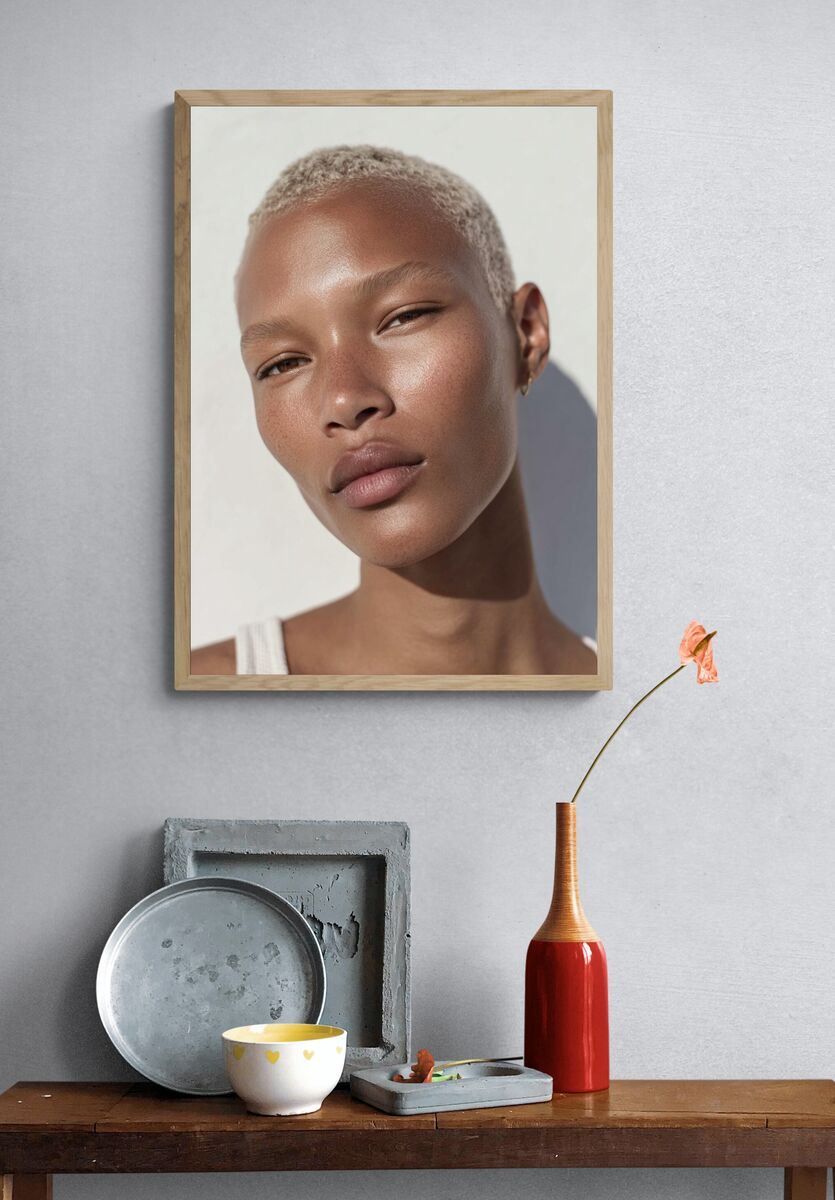 Close-Up Portrait — Photography Print. — room view 3