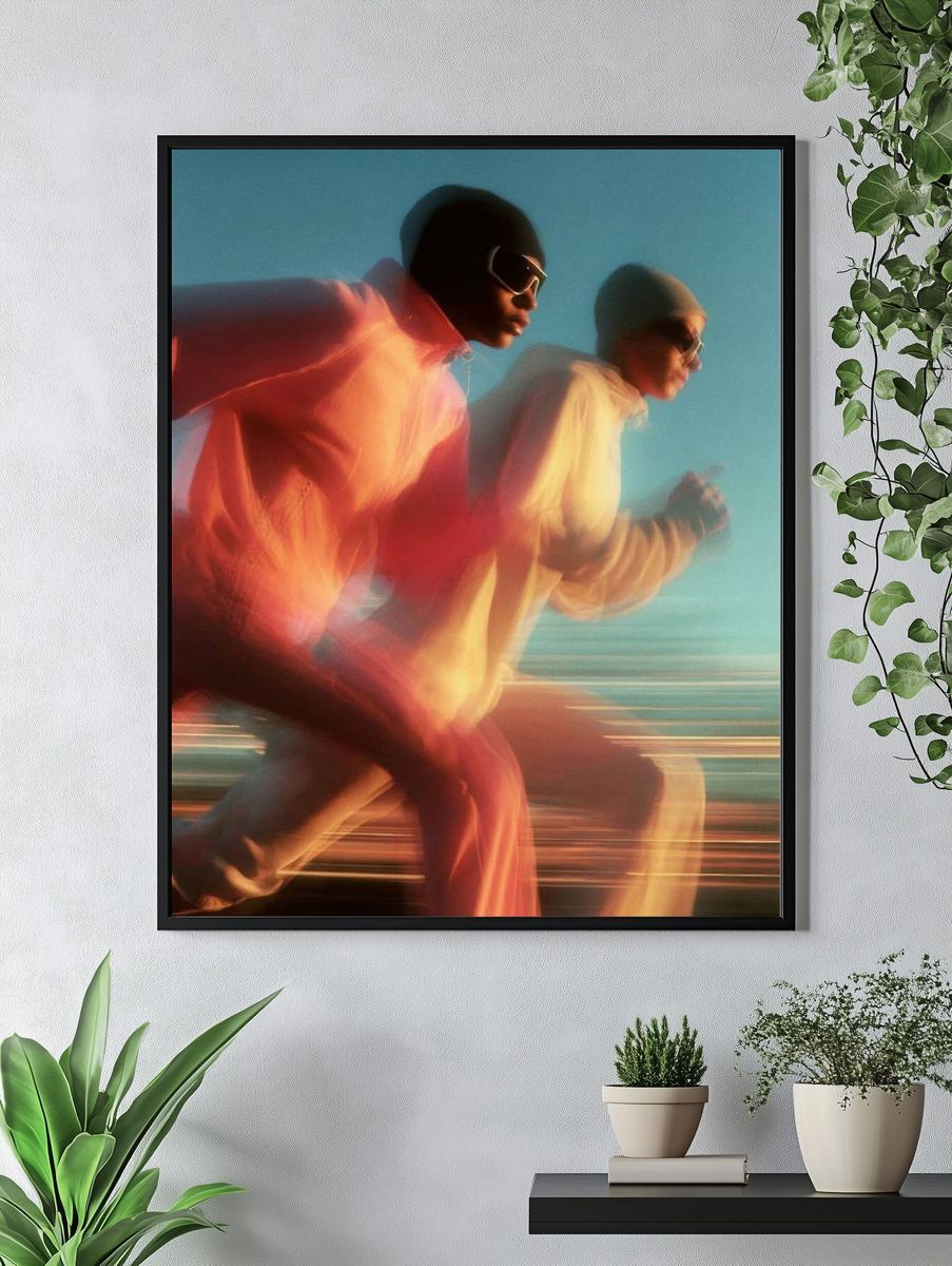 Dynamic Runners — Contemporary Print. — room view 4