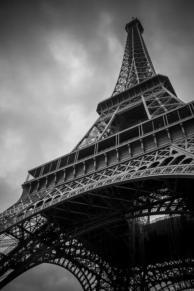 Eiffel Tower — Black and White Print. poster — photography art