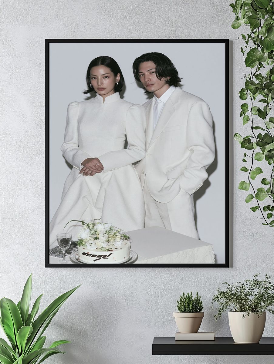 Minimalist Fashion Portrait Poster. — room view 4