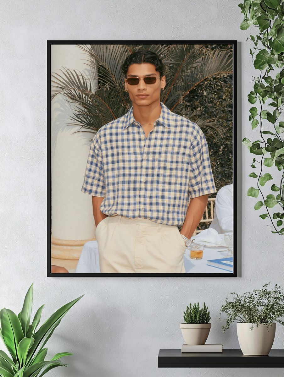 Fashion Portrait Photography Poster. — room view 4
