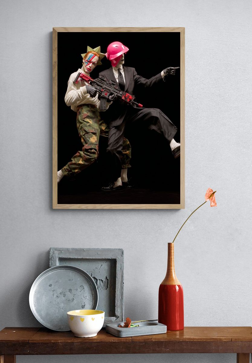 Stylish Duo with Gun — Contemporary Print. — room view 3
