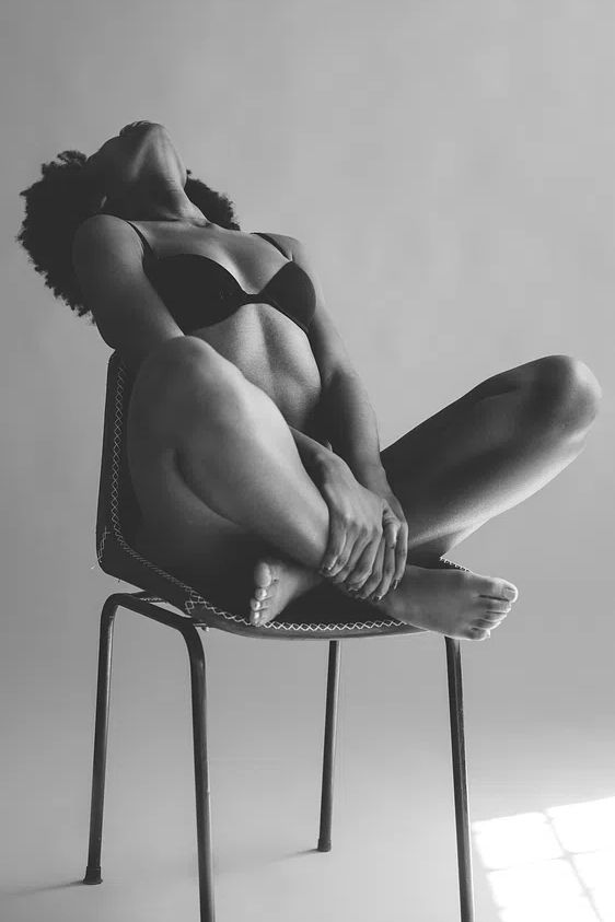 Elegant Nude Portrait — Fine Art Print. poster — fine-art art