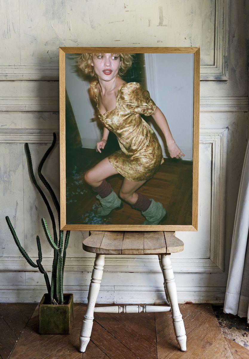 Fashion Portrait Photography Poster. — room view 1