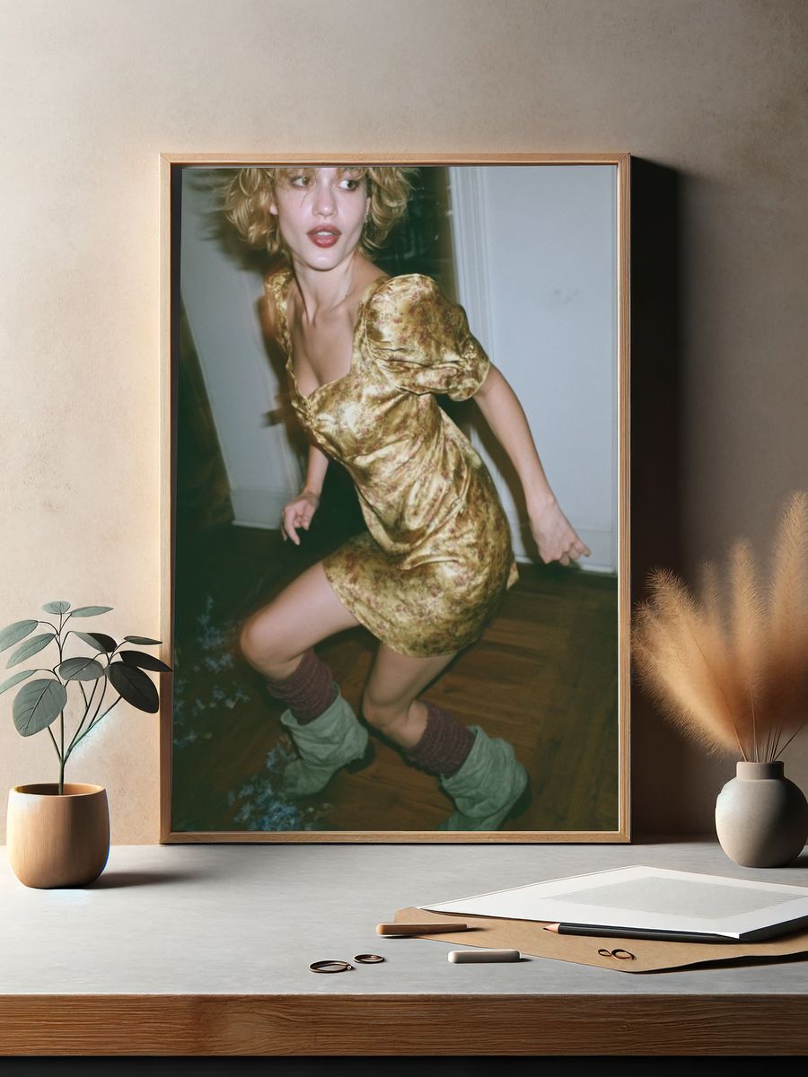 Fashion Portrait Photography Poster. — room view 2