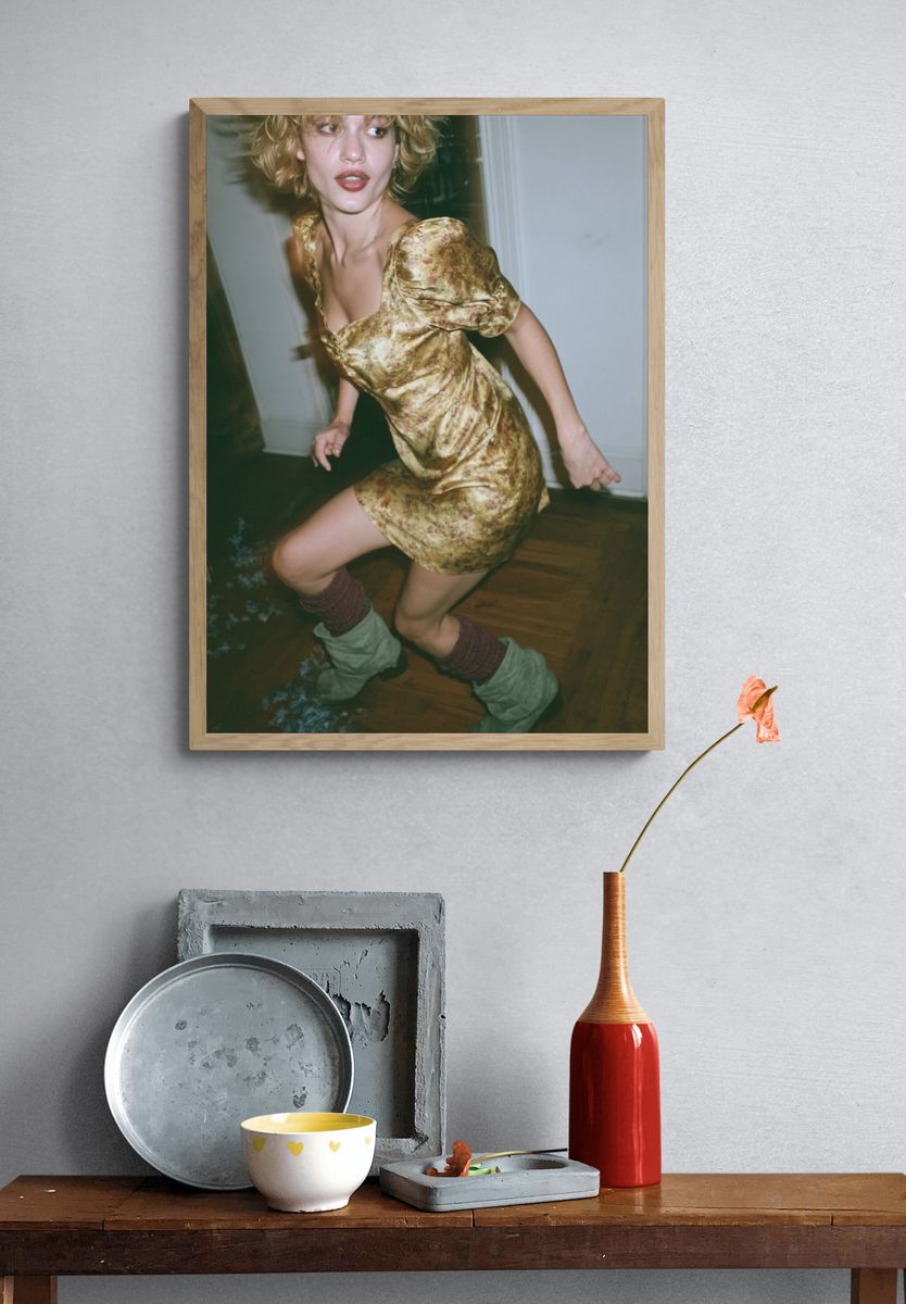 Fashion Portrait Photography Poster. — room view 3