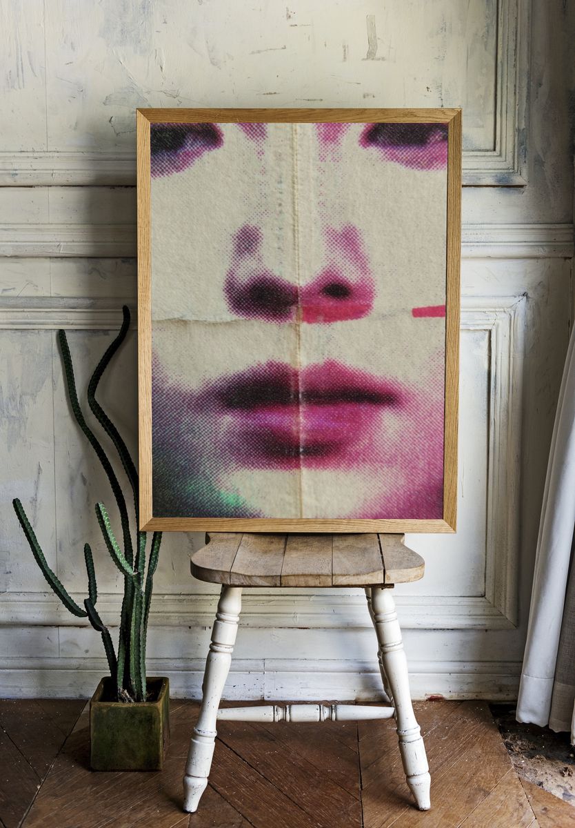 Pop Art Face Close-Up Poster. — room view 1