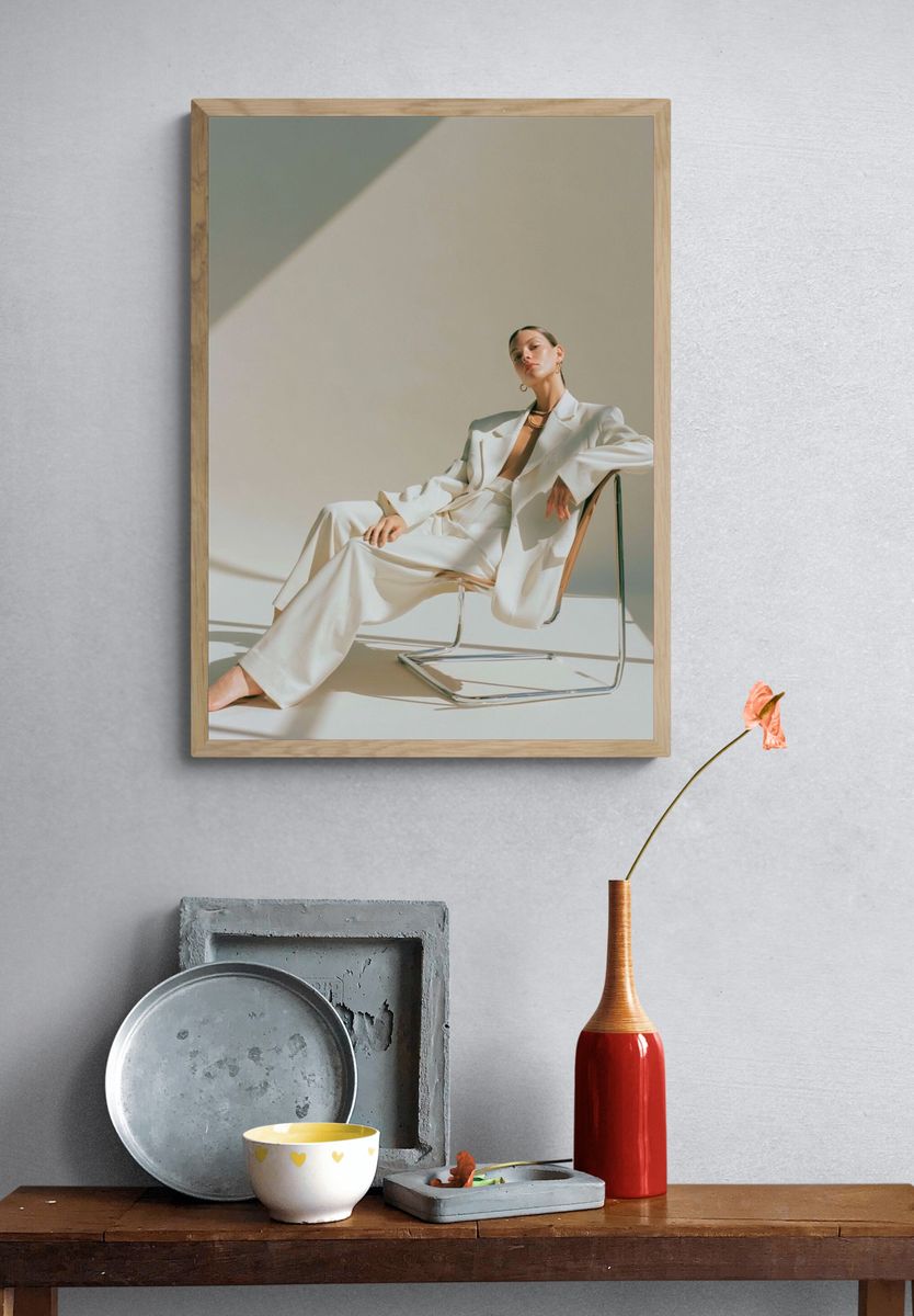Minimalist Fashion Portrait Poster. — room view 3