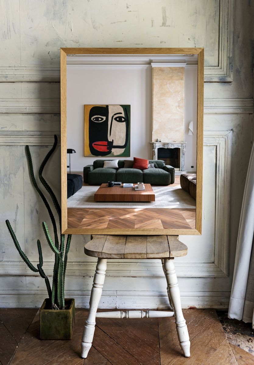 Abstract Face Contemporary Print. room preview