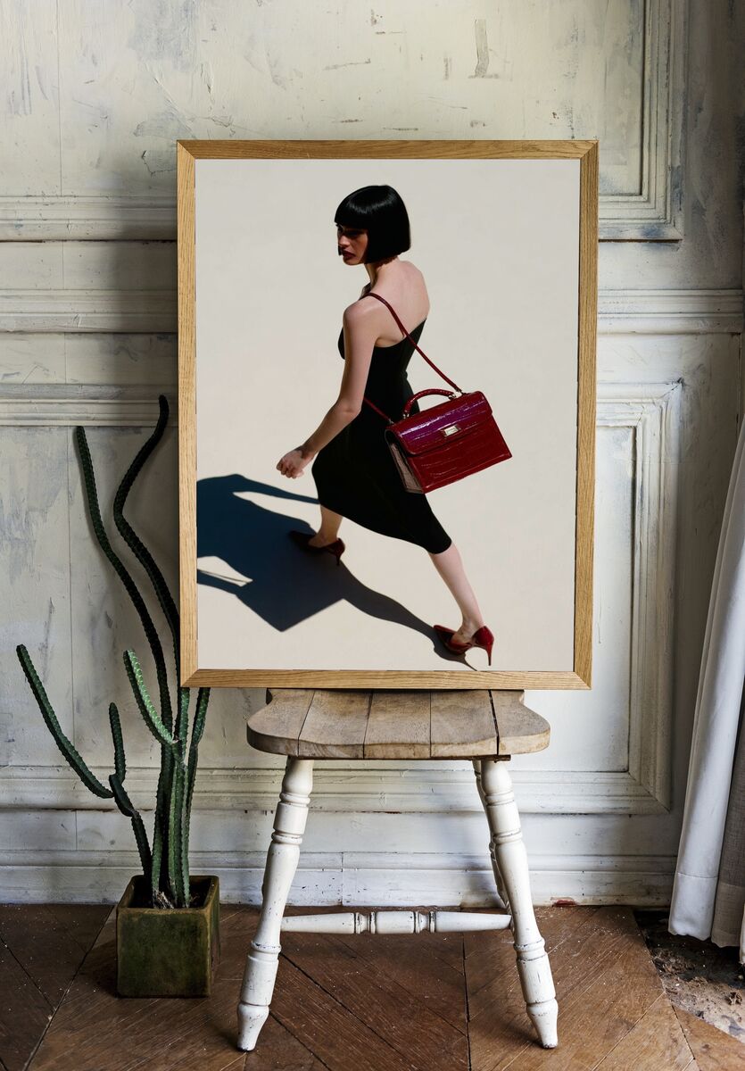 Fashionable Woman with Red Bag — Fashion Print. — room view 1