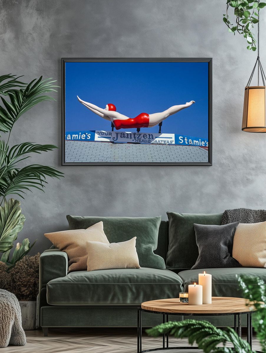 Stamie's Beachwear Jantzen sign, Ocean. — room view 4