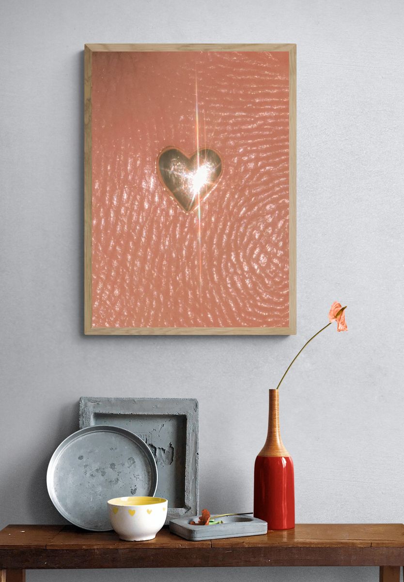 Golden Heart Texture Poster. — room view 3