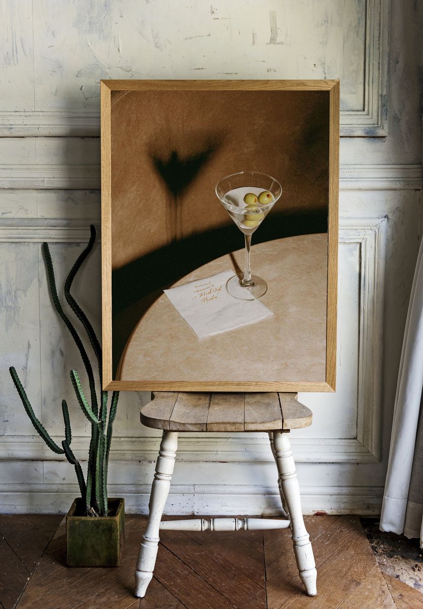 Martini Cocktail — Vintage Print. — room view 1
