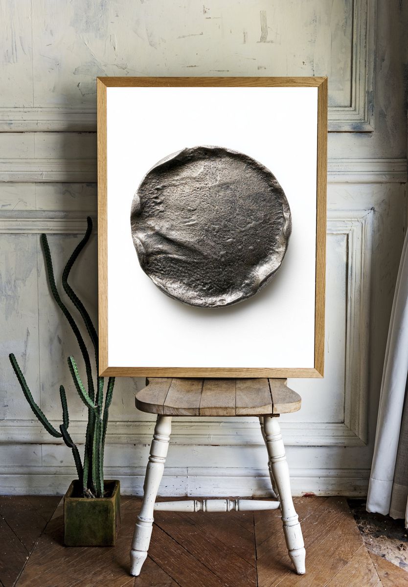 Textured Stone Disc Minimalist Print. — room view 1
