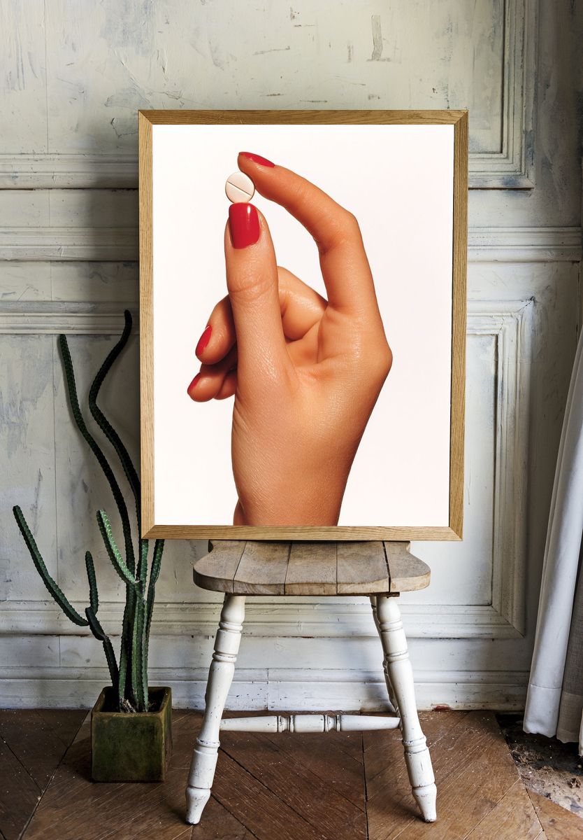 Minimal Hand Gesture Print. — room view 1