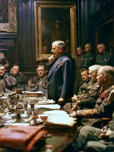 War Room Council Scene Print.