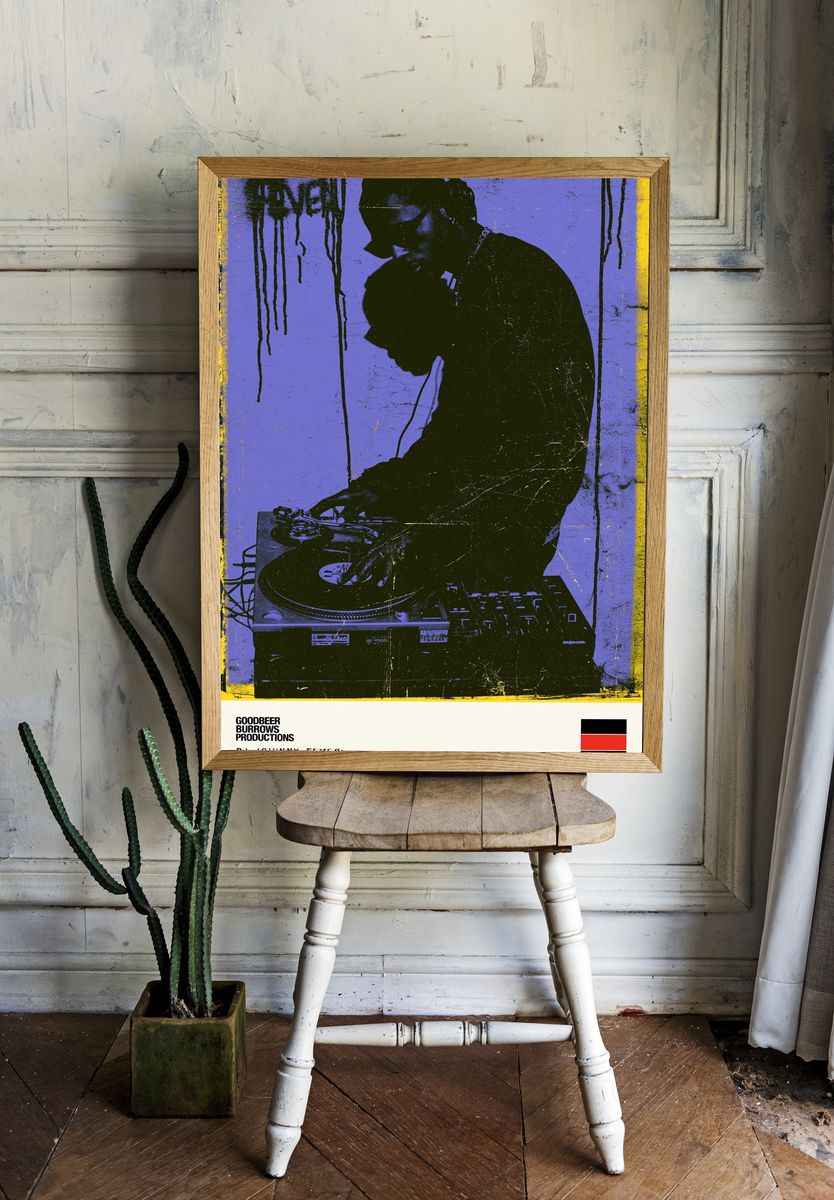 DJ Turntable Graffiti Poster. — room view 1