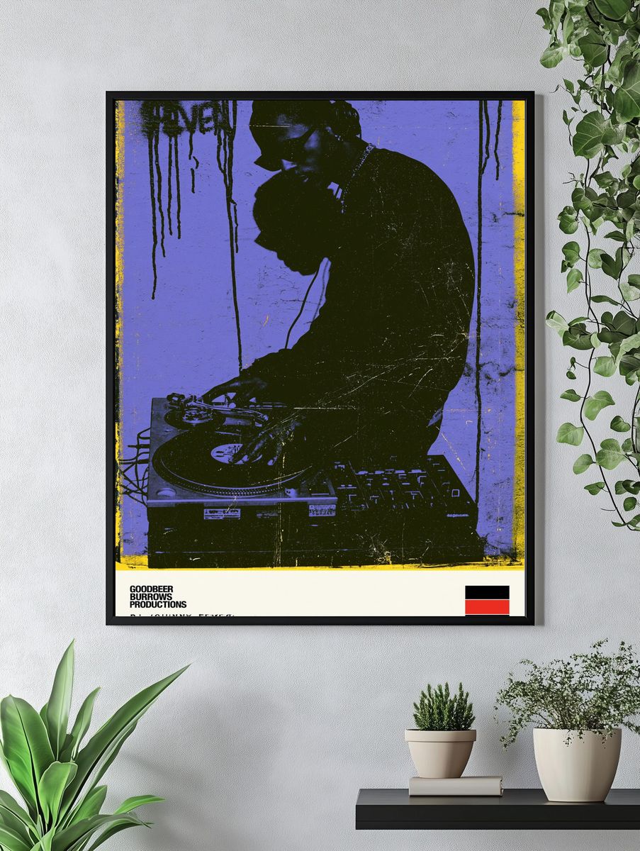 DJ Turntable Graffiti Poster. — room view 4