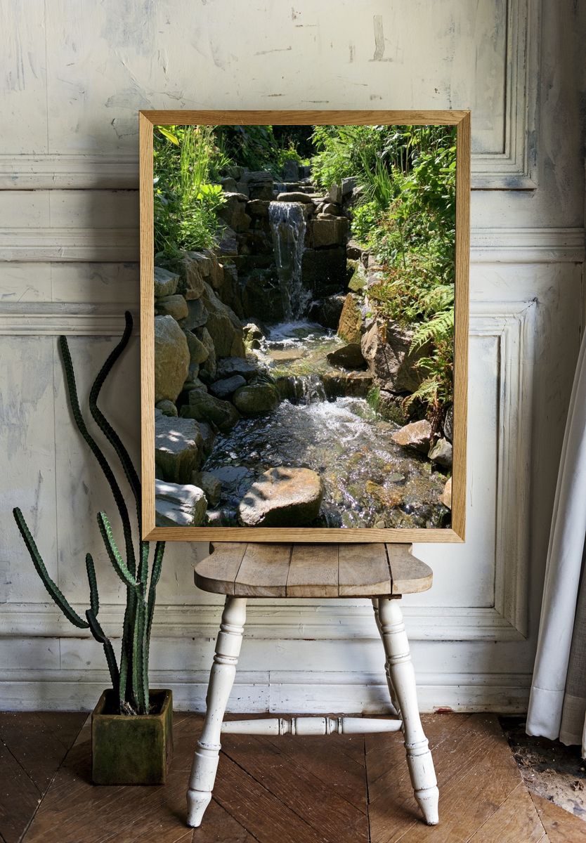 Garden Waterfall Nature Print. — room view 1