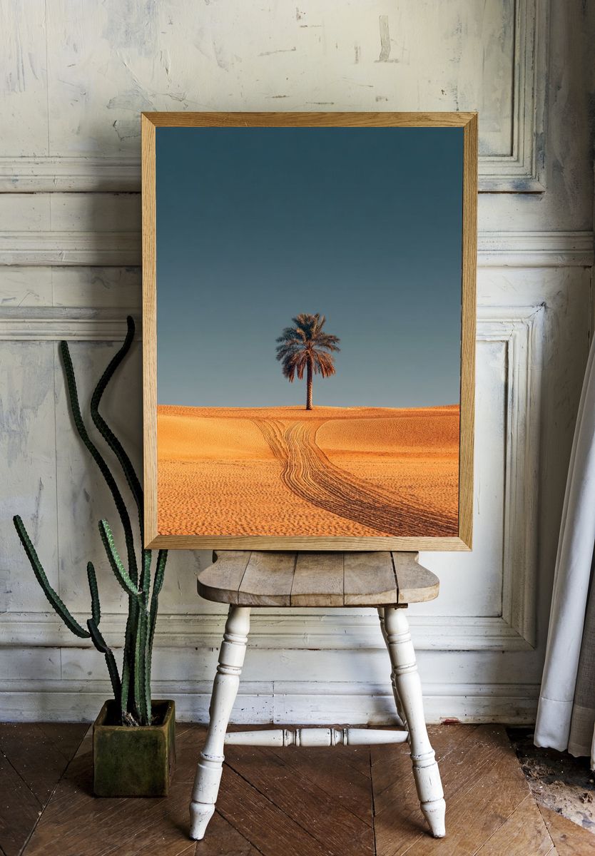 Solitary Palm Desert Print. — room view 1