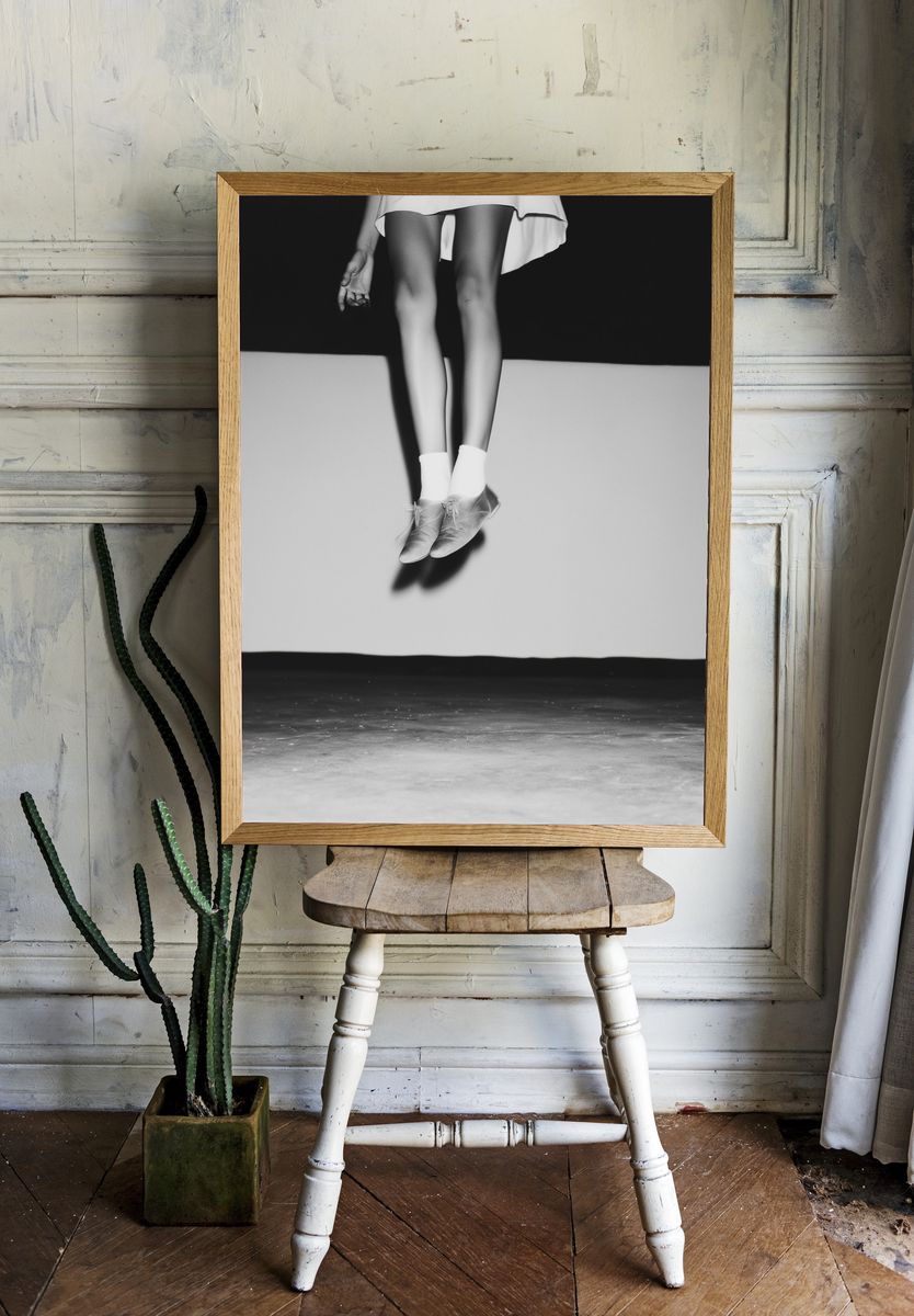Ballet Legs Black-White Poster. — room view 1