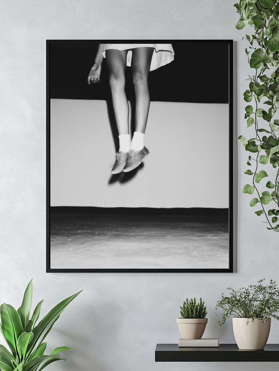 Ballet Legs Black-White Poster. — room view 4
