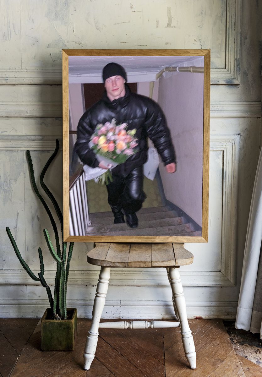 Bouquet Stairwell Portrait Print. — room view 1