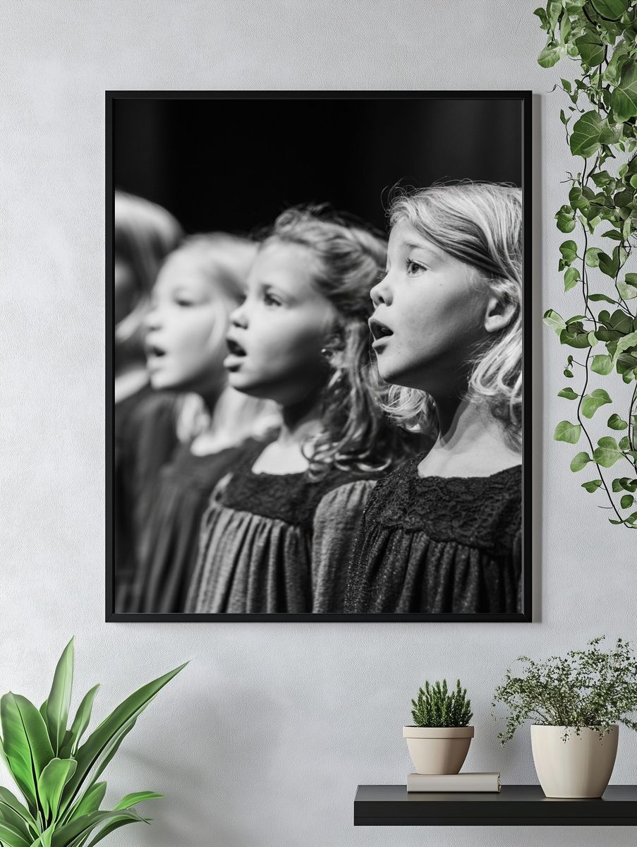 Children Singing Black-White Poster. — room view 4