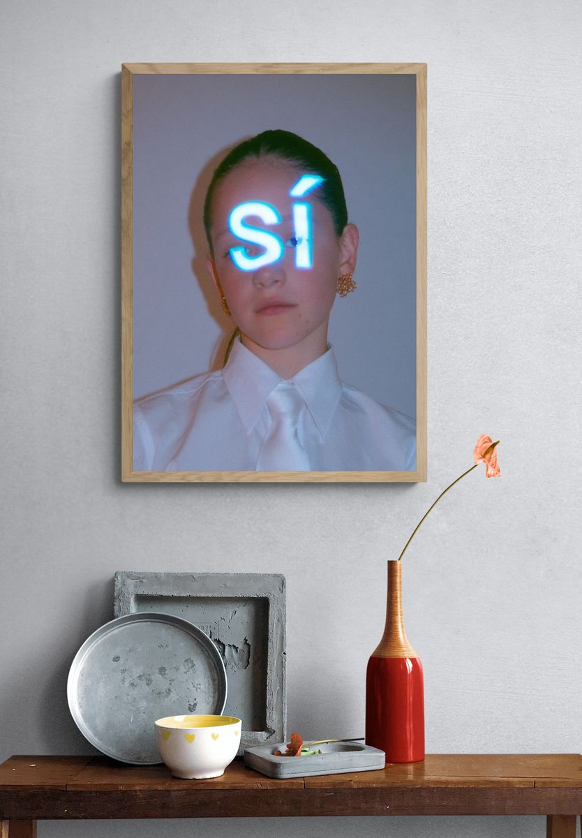 Neon Si Portrait Poster. — room view 3