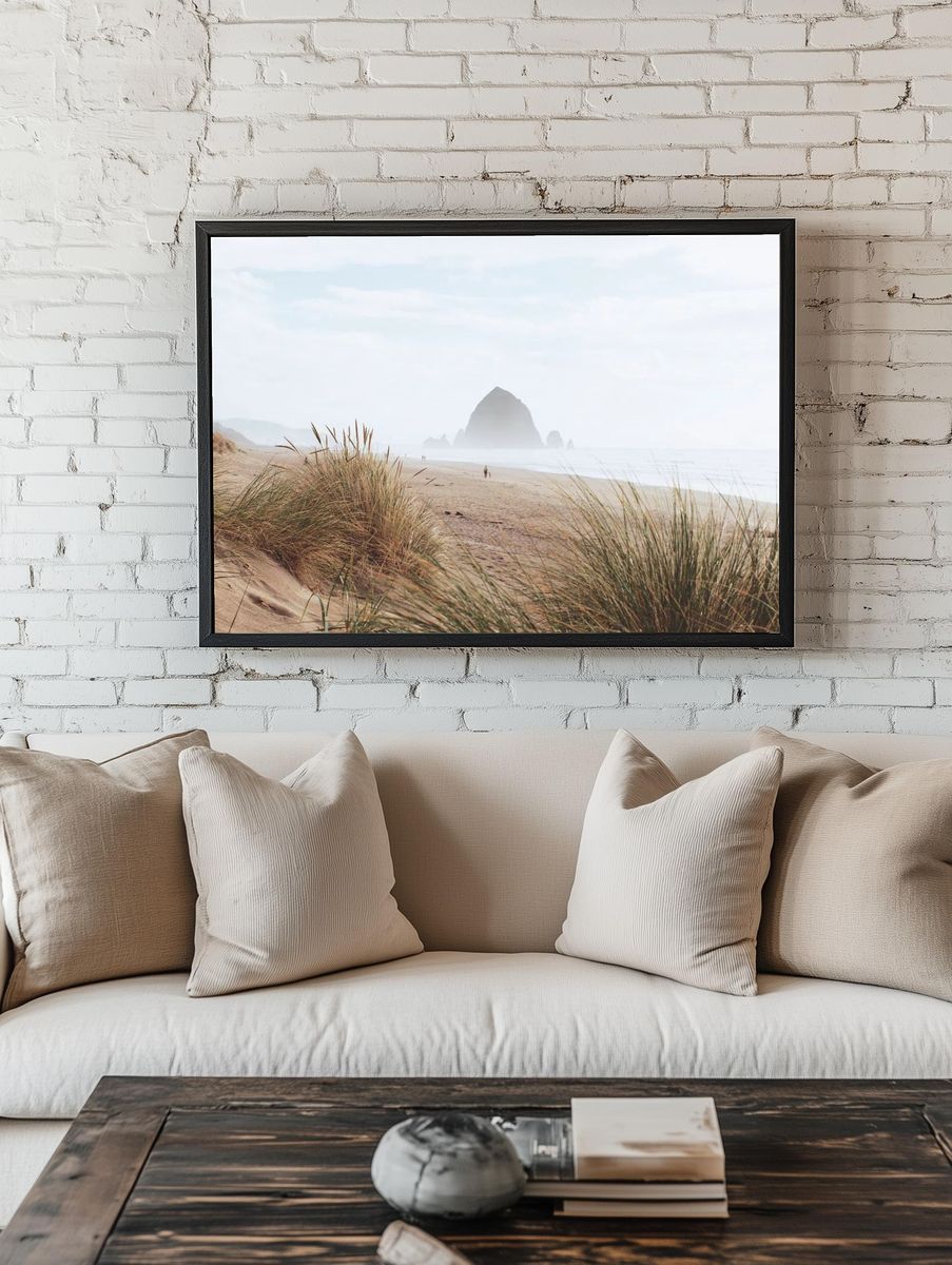 Cannon Beach, Oregon, United States. — room view 1