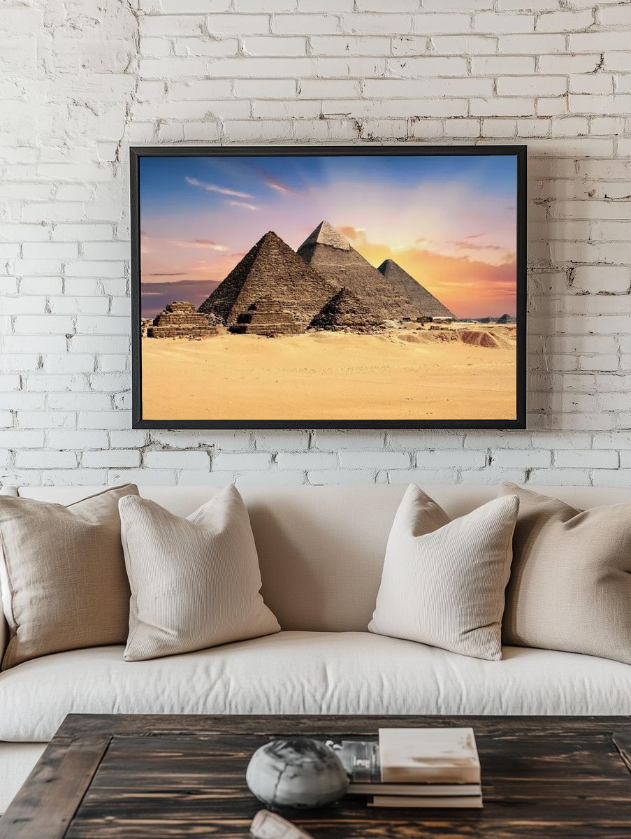 Egyptian pyramids. — room view 1
