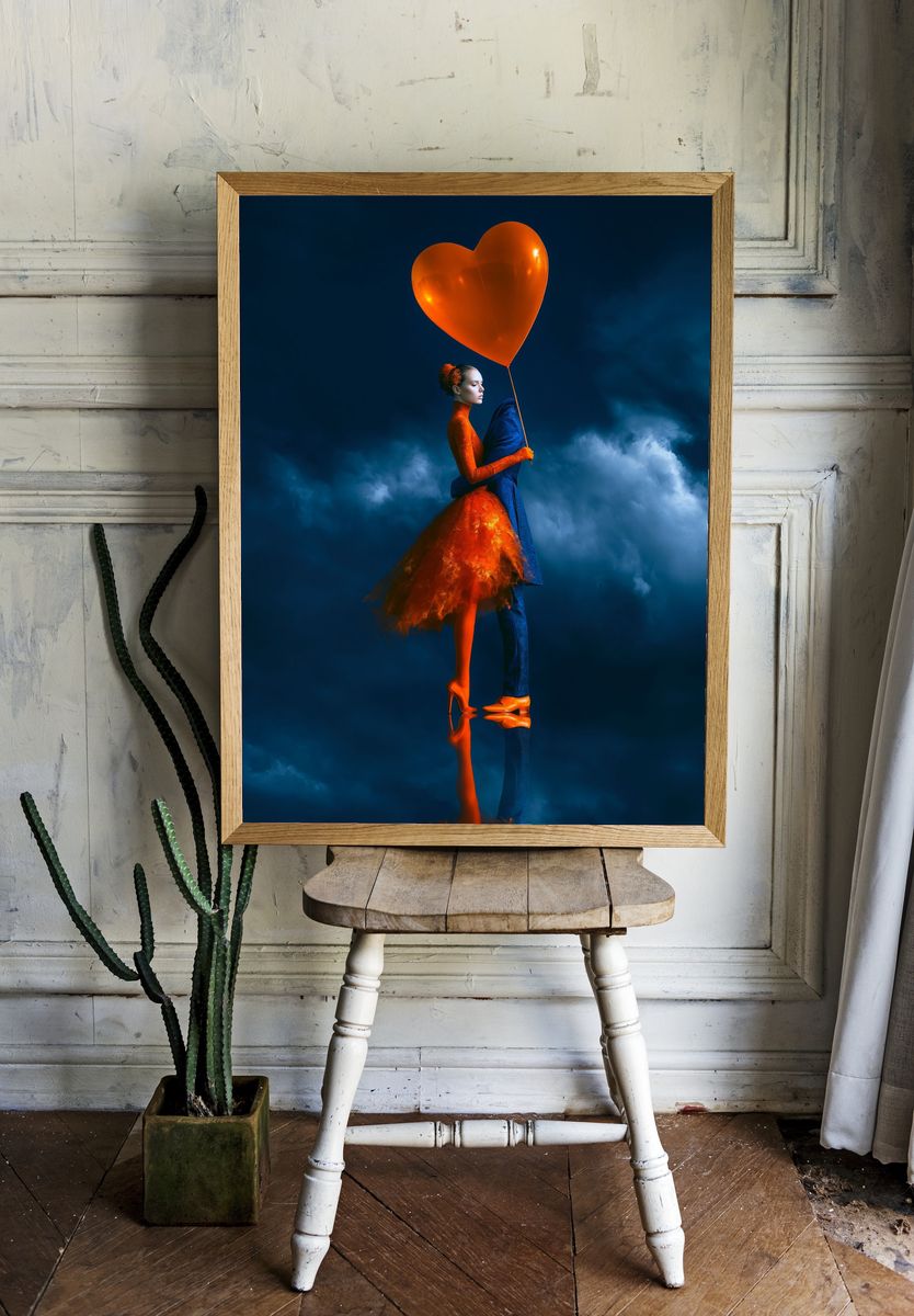 Surreal Fashion Heart Balloon Print. — room view 1