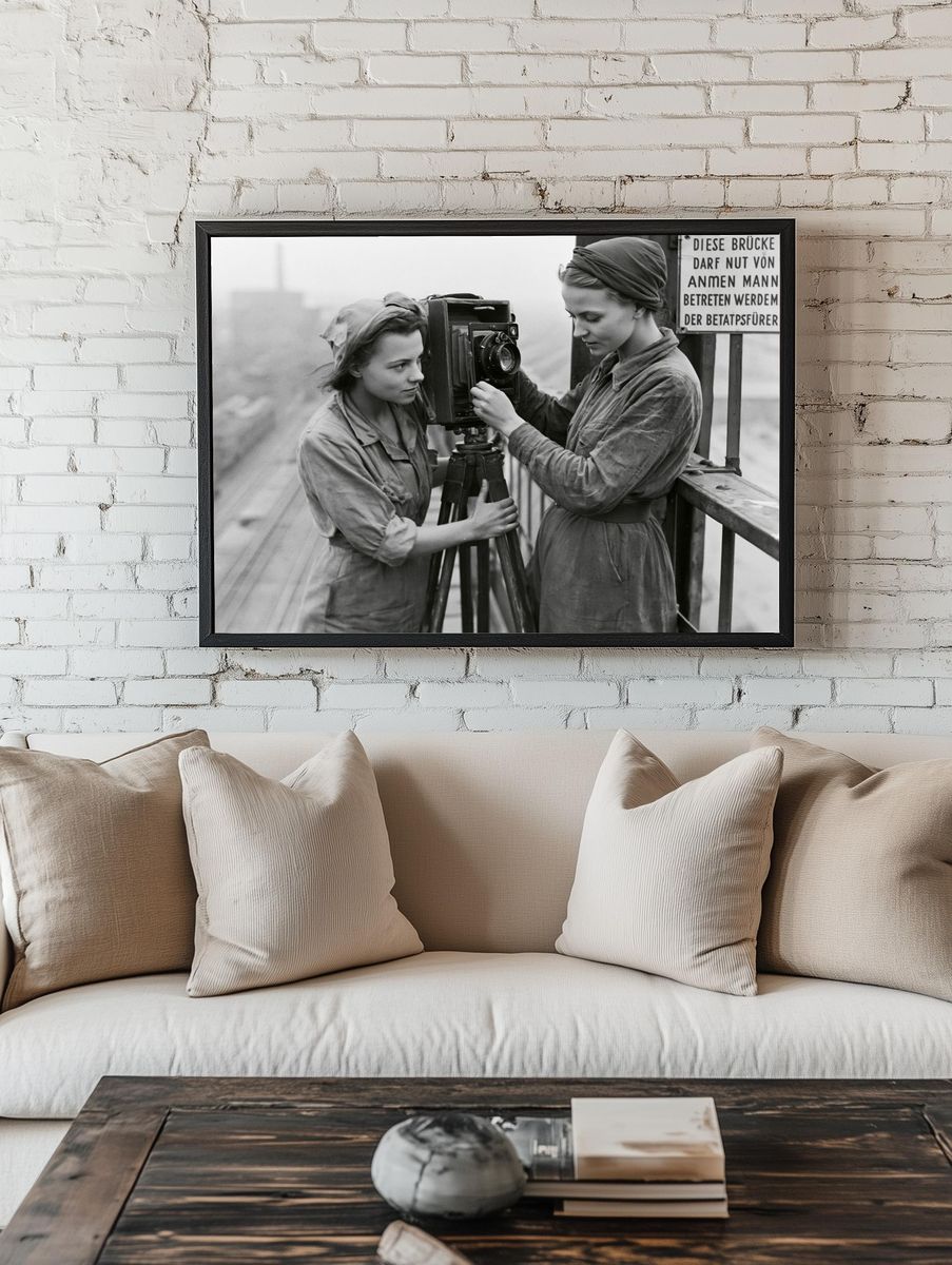 Vintage Women with Camera Poster. — room view 1