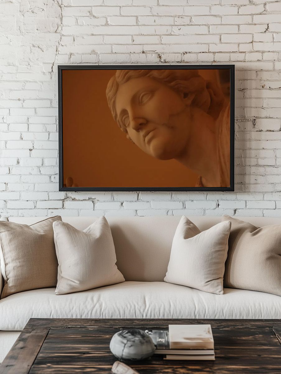 Roman statue. — room view 1