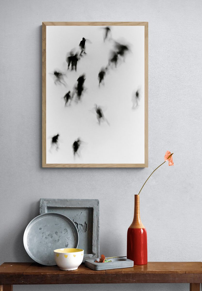 Blurred Figures Black-White Print. — room view 3