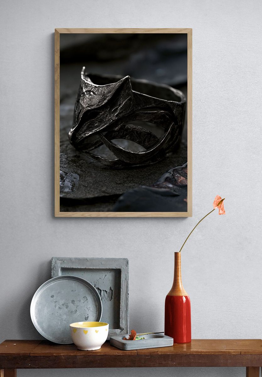 Dark Sculptural Ring Photography Poster. — room view 3