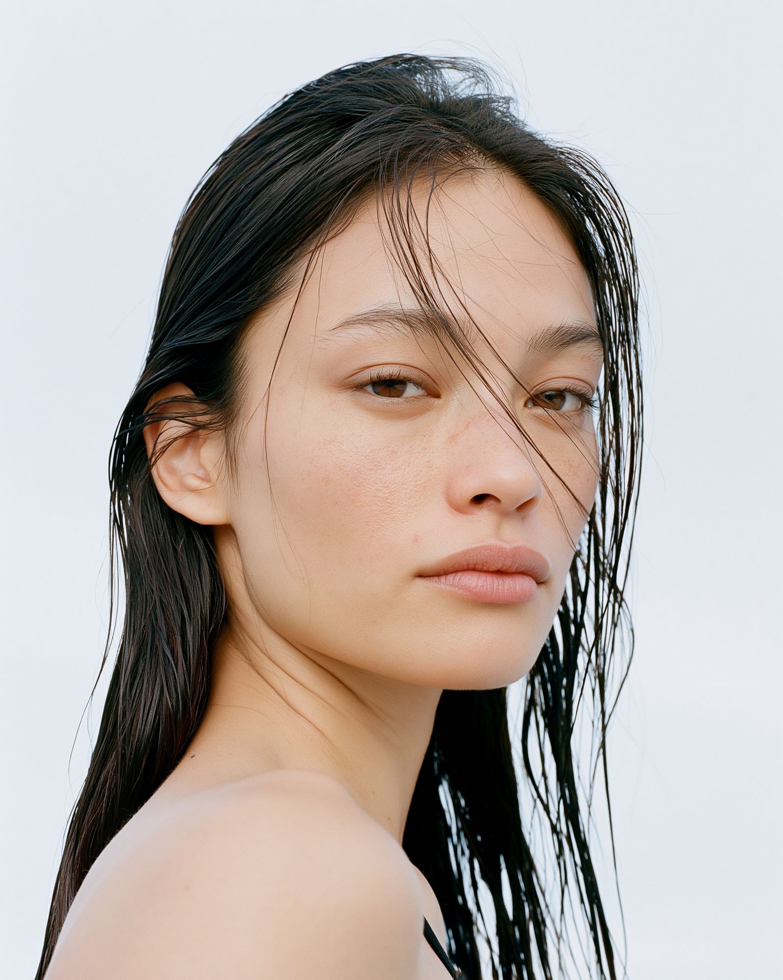 Minimalist Portrait Poster. poster — photography art